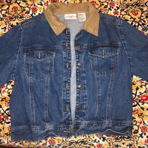 Cropped denim jacket with suede collar